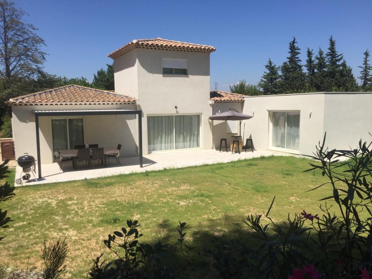 Chambre D Hotes Cabries Calas 5 Min Gare Tgv Aix Pole D Activites D Aix En Provence Et Arena Luaran gambar